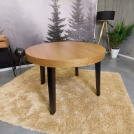 Kulatý rozkládací dubový stůl - 1